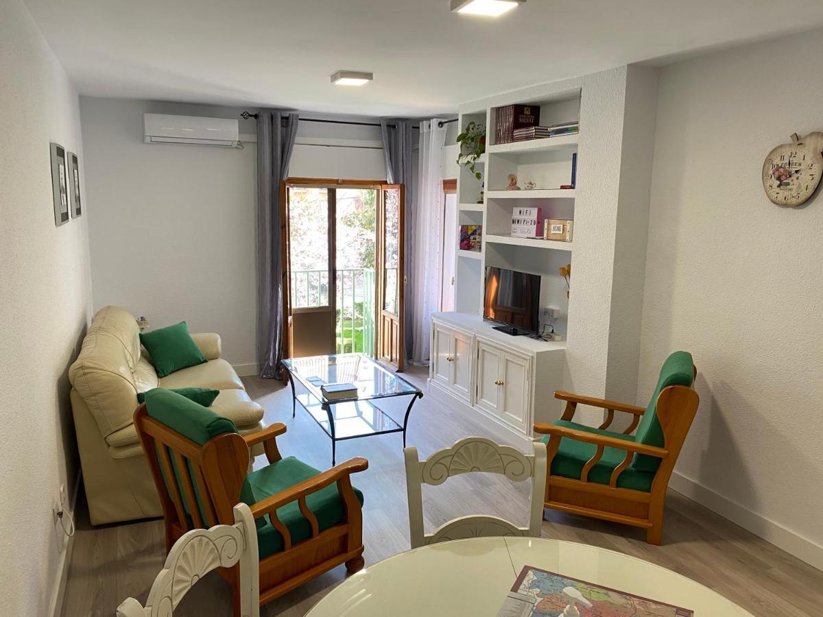 Apartamento Dacosta Plasencia Exteriör bild