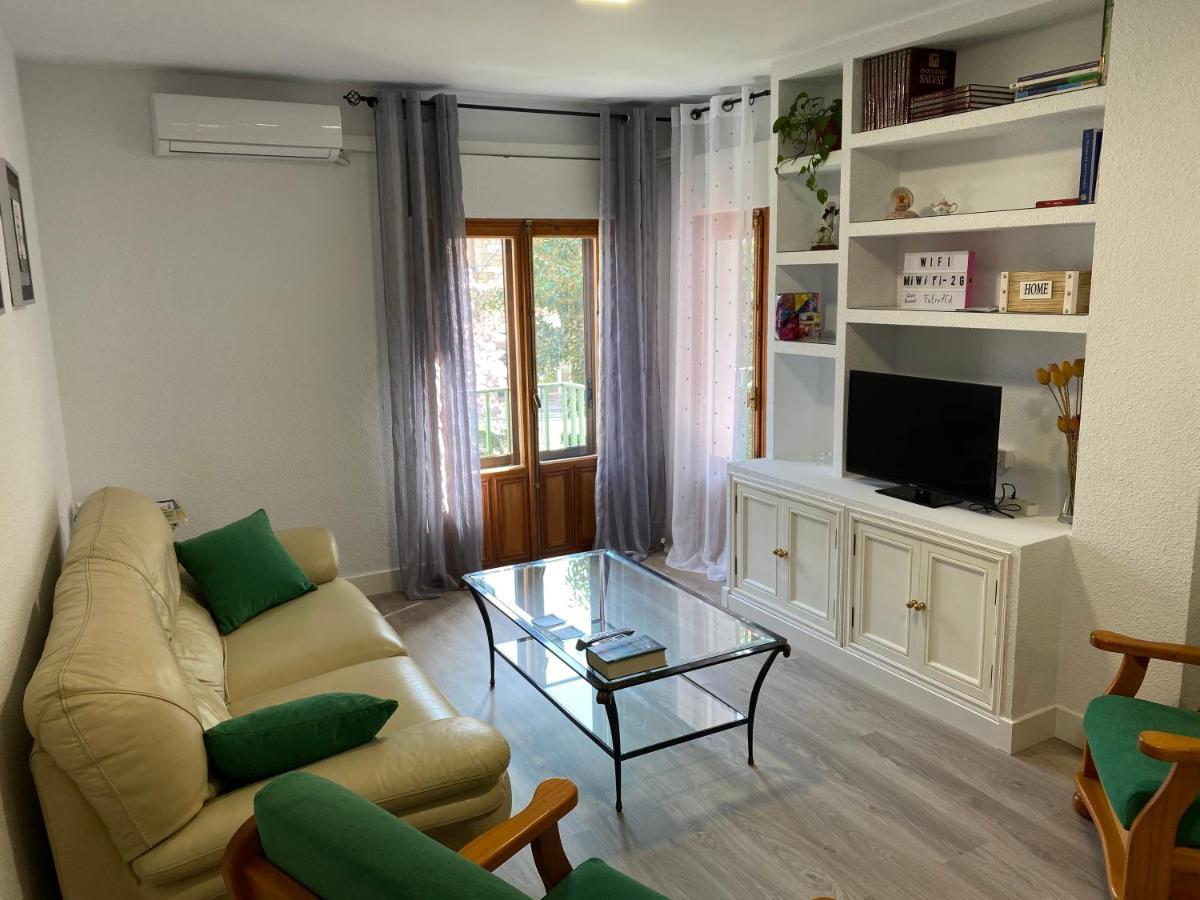 Apartamento Dacosta Plasencia Exteriör bild